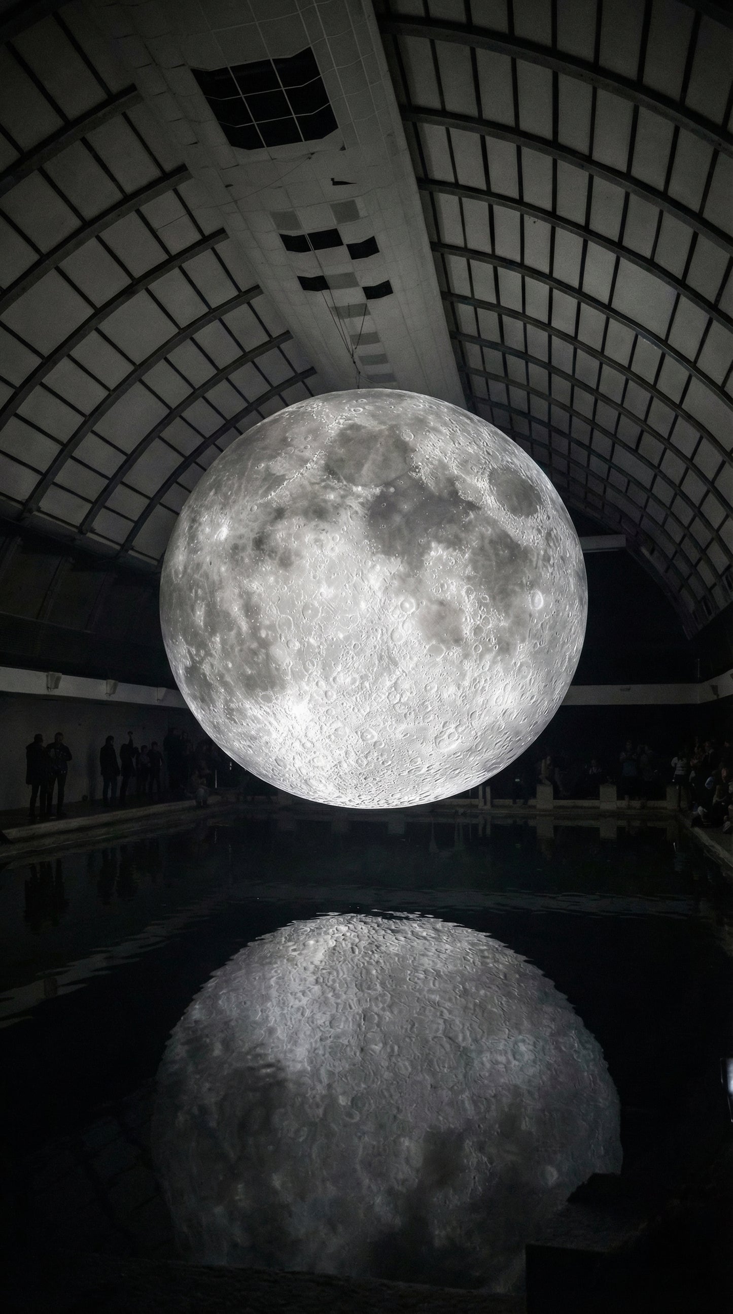 INFLATABLE LED MOON BALL / Air Blown Balloon