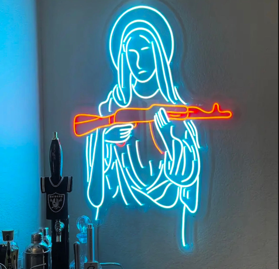 VIRGIN MARY NEON / Wall Decoration