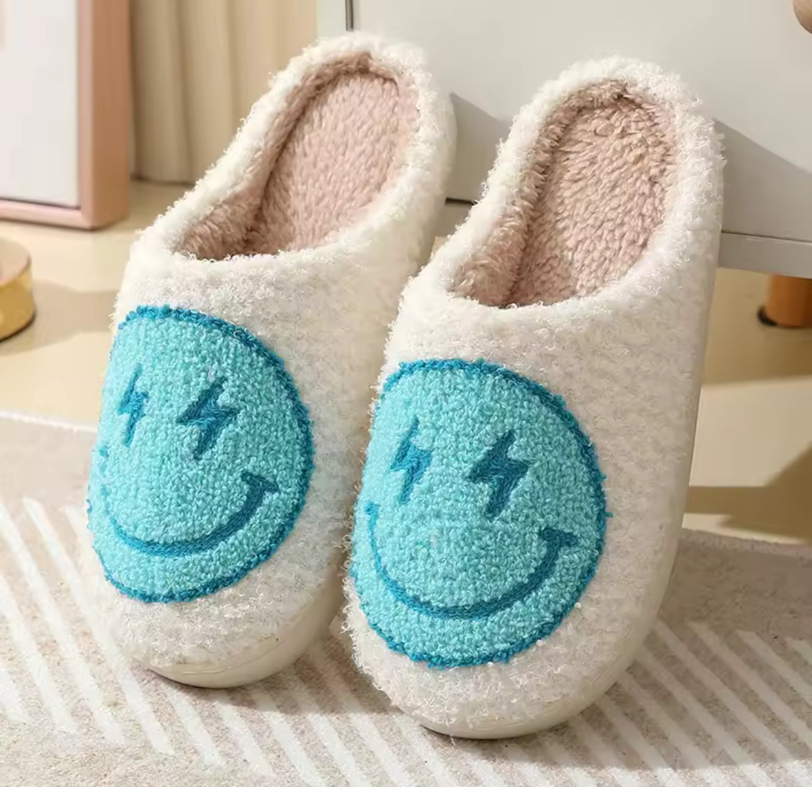 Cute Kawaii Smile Face Slippers – Soft, Warm & Fun!