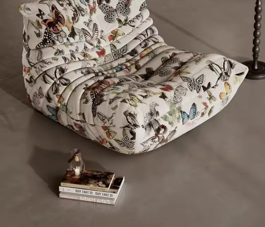 π Caterpillar Sofa