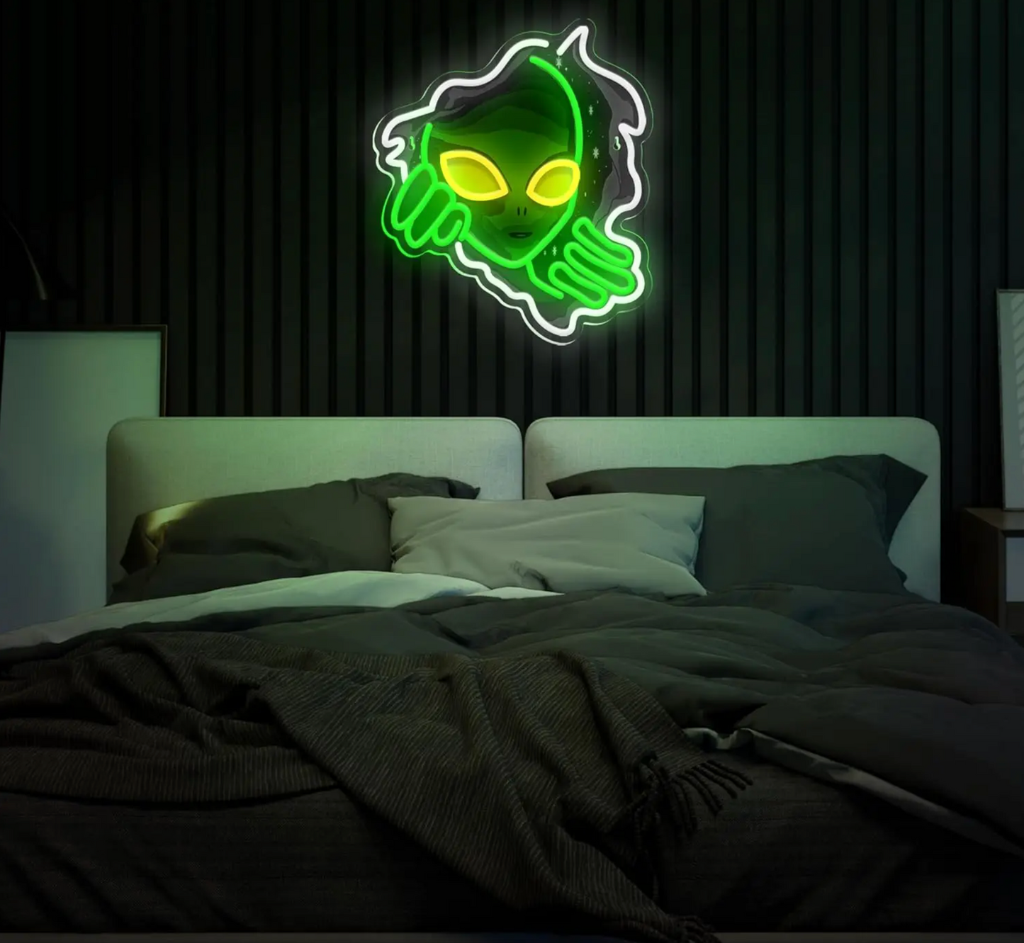 Alien Face Neon