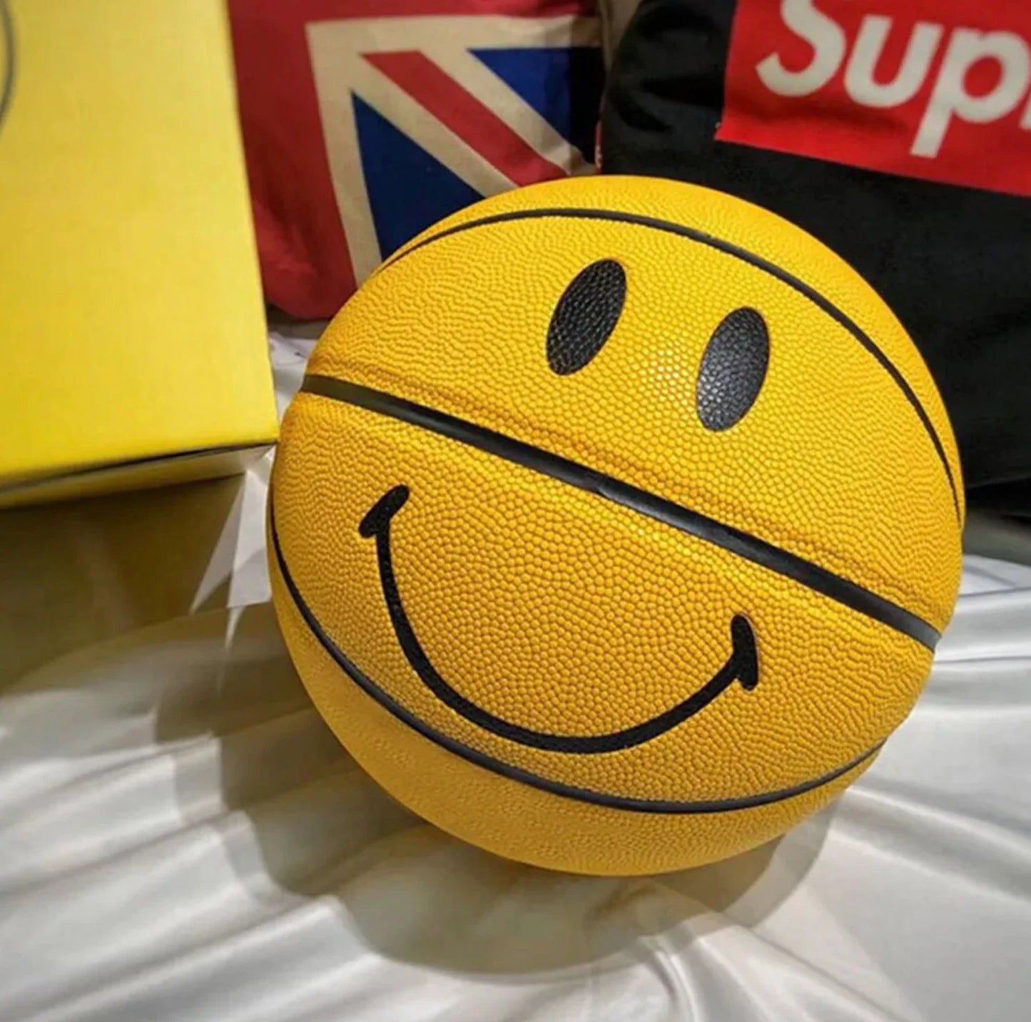 SMILEY BASKETBALL