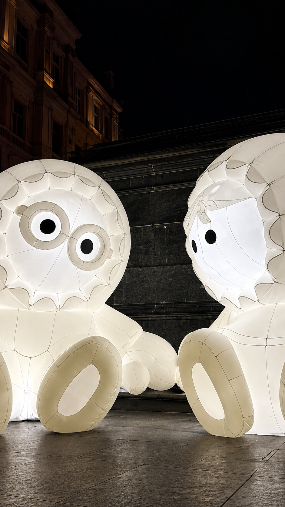 Inflatable Snowman Arch