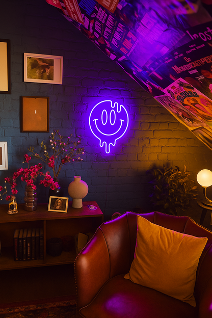 NEON WALL LIGHT - Smiley Face
