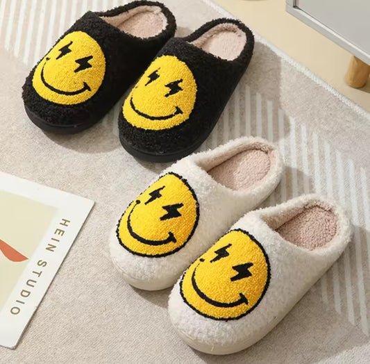 Cute Kawaii Smile Face Slippers – Soft, Warm & Fun!