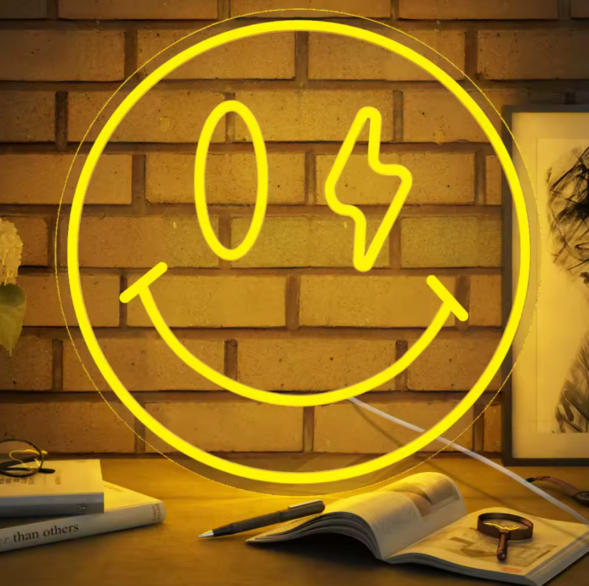 NEON WALL LIGHT - Smiley Face